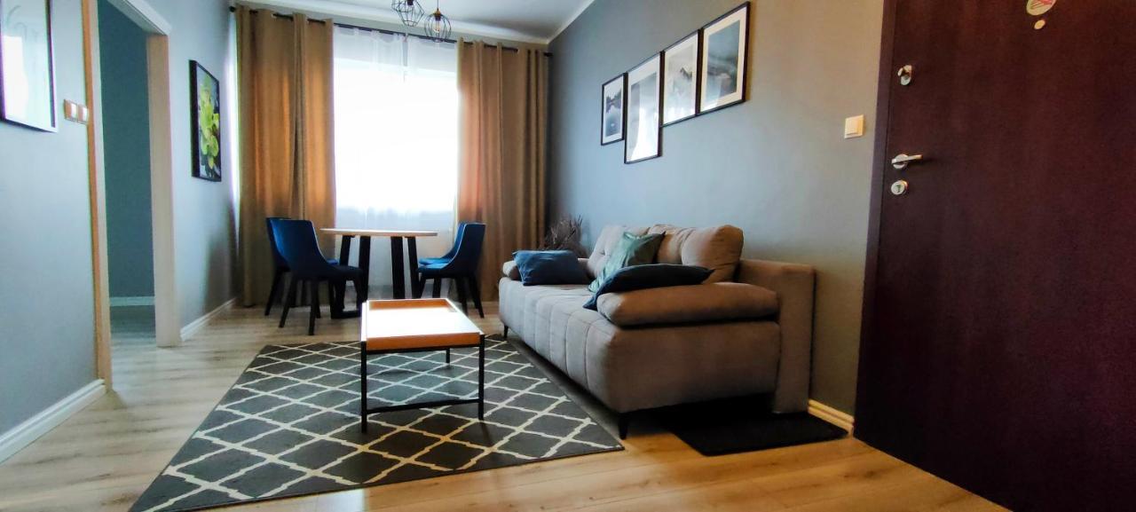 Apartament Italia Faktura Vat 코잘린 외부 사진